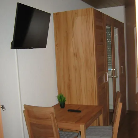 Bodensee , Wauri * Waldenbuch