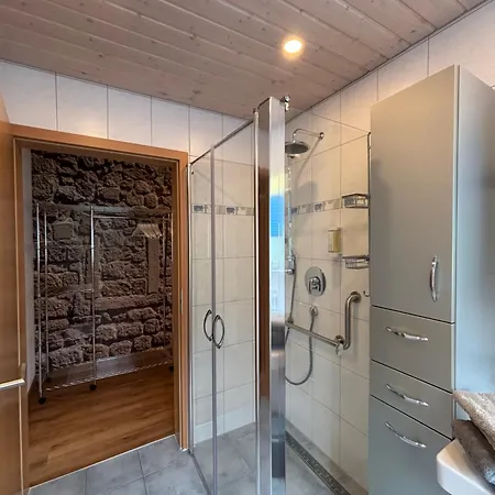 Bodensee , Wauri * Waldenbuch